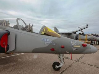 FAdeA entregó dos aviones Pampa III a la Fuerza Aérea Argentina